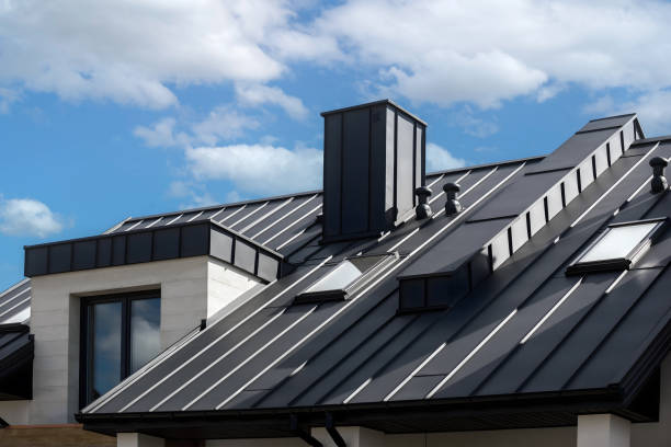 Best Roof Moss and Algae Removal  in Myrtle Creek, OR